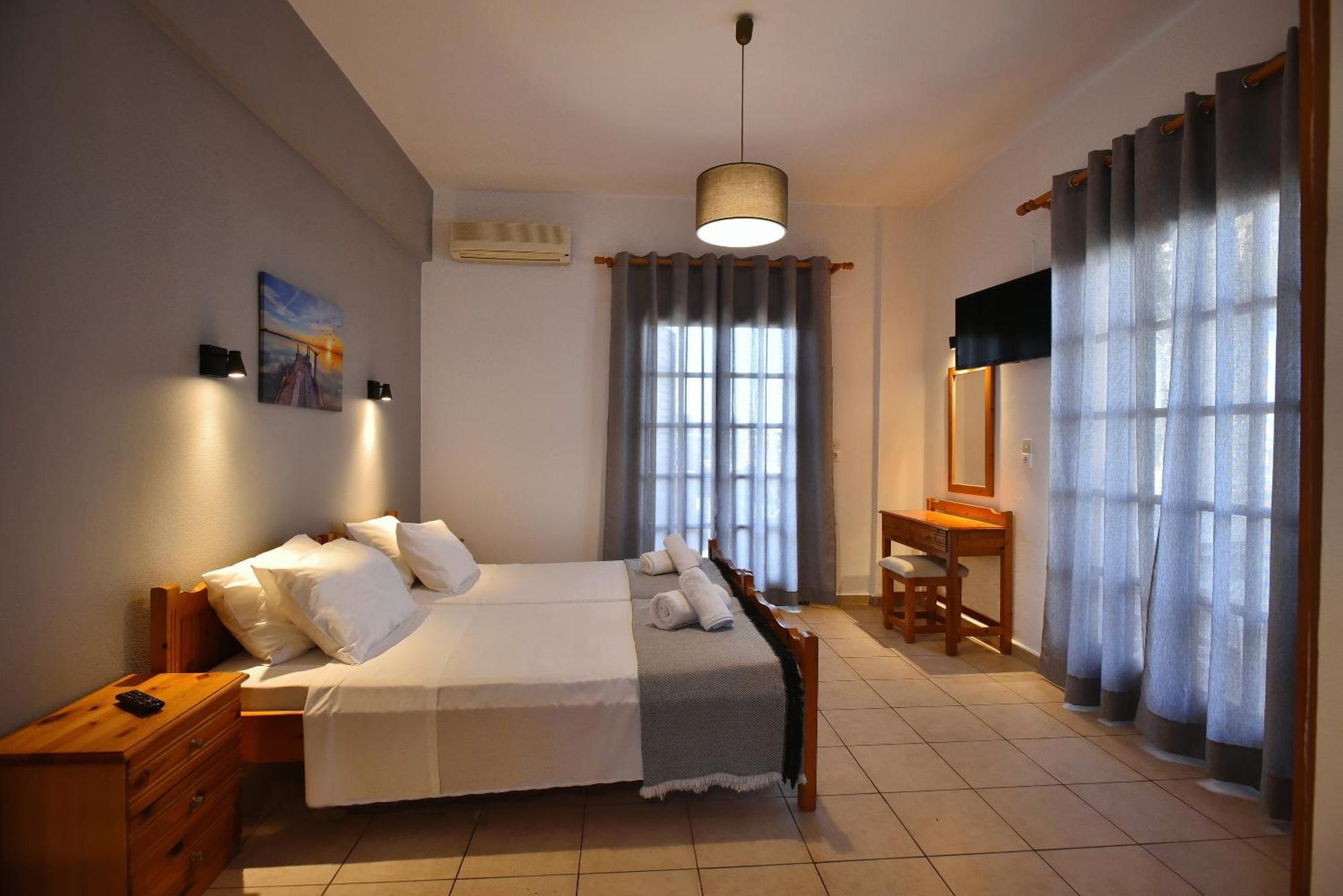 Mari Evans Apartments Kato Gouves Εξωτερικό φωτογραφία
